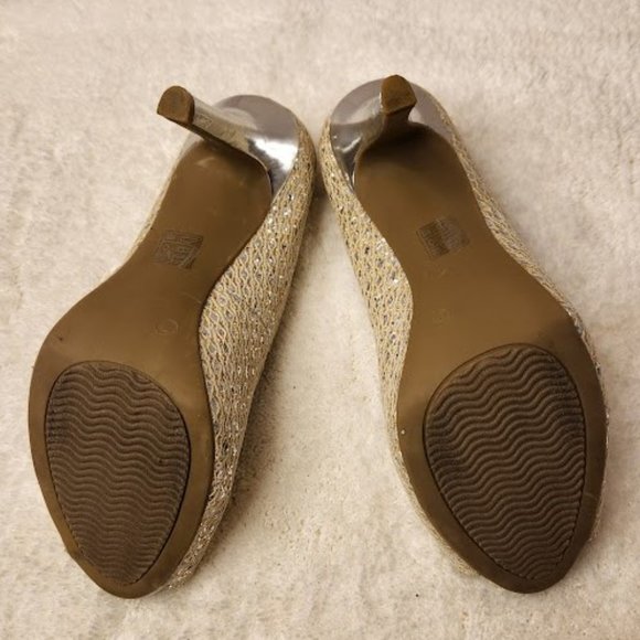 Audrey Brooke Metallic and Lace Peep Toe Heel - Picture 8 of 8